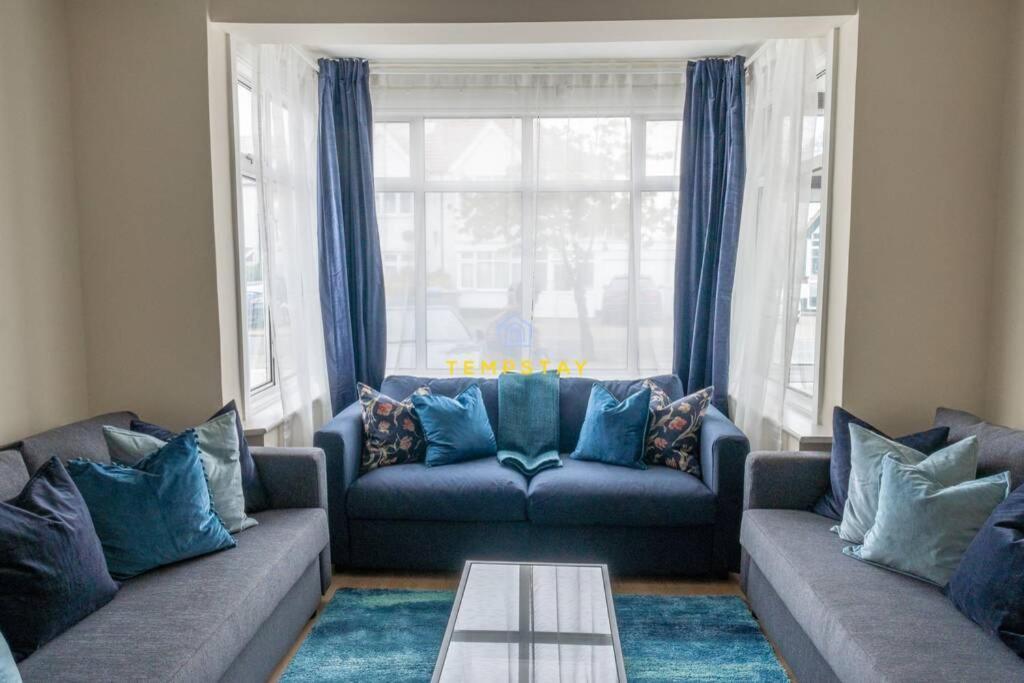 5 Bed/4 Bath At Wembley Stadium & Free Parking Londra Esterno foto